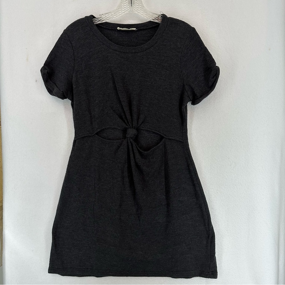 Elodie Short Sleeve Cutout Babydoll Mini Dress Large Gray‎